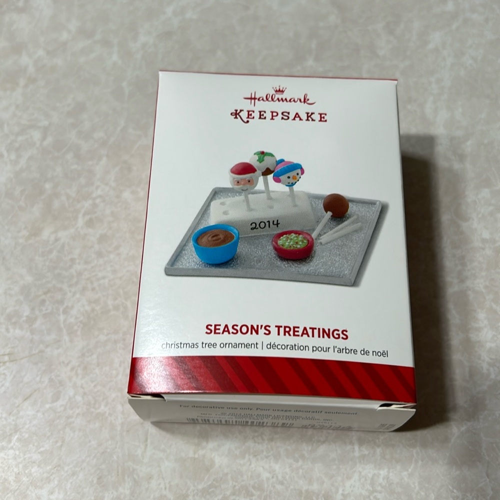 2014 Hallmark Keepsake Season’s Treatings